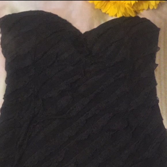 Dots Black Strapless Lined Ruffled Strapless Tube Top - Picture 5 of 9